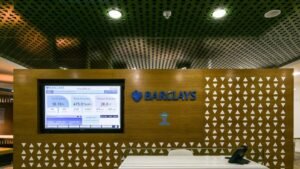 Barclays is hiring a multiple data analyst providing hybrid work model