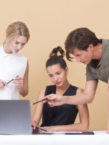 icons8-team-yTwXpLO5HAA-unsplash