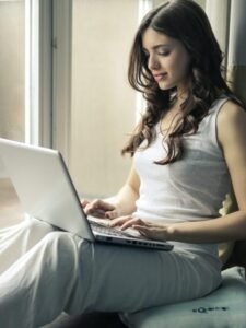 Ventra is hiring a data analyst and provide a hybrid work model option