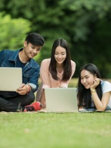 students-1807505