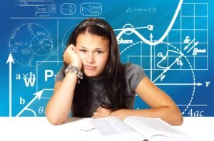 school-3666924