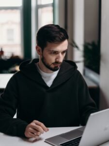 Atlassian is hiring a Data Engineer