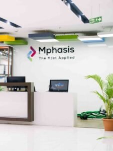 Mphasis is hiring a associate data analyst