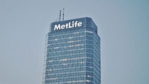 metlife-high-rise-building
